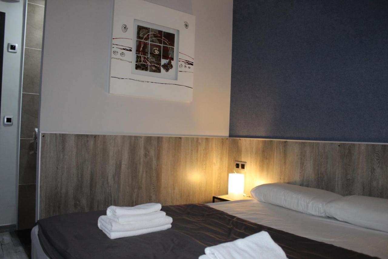 Bcn Condal Hostal Barcelone Extérieur photo