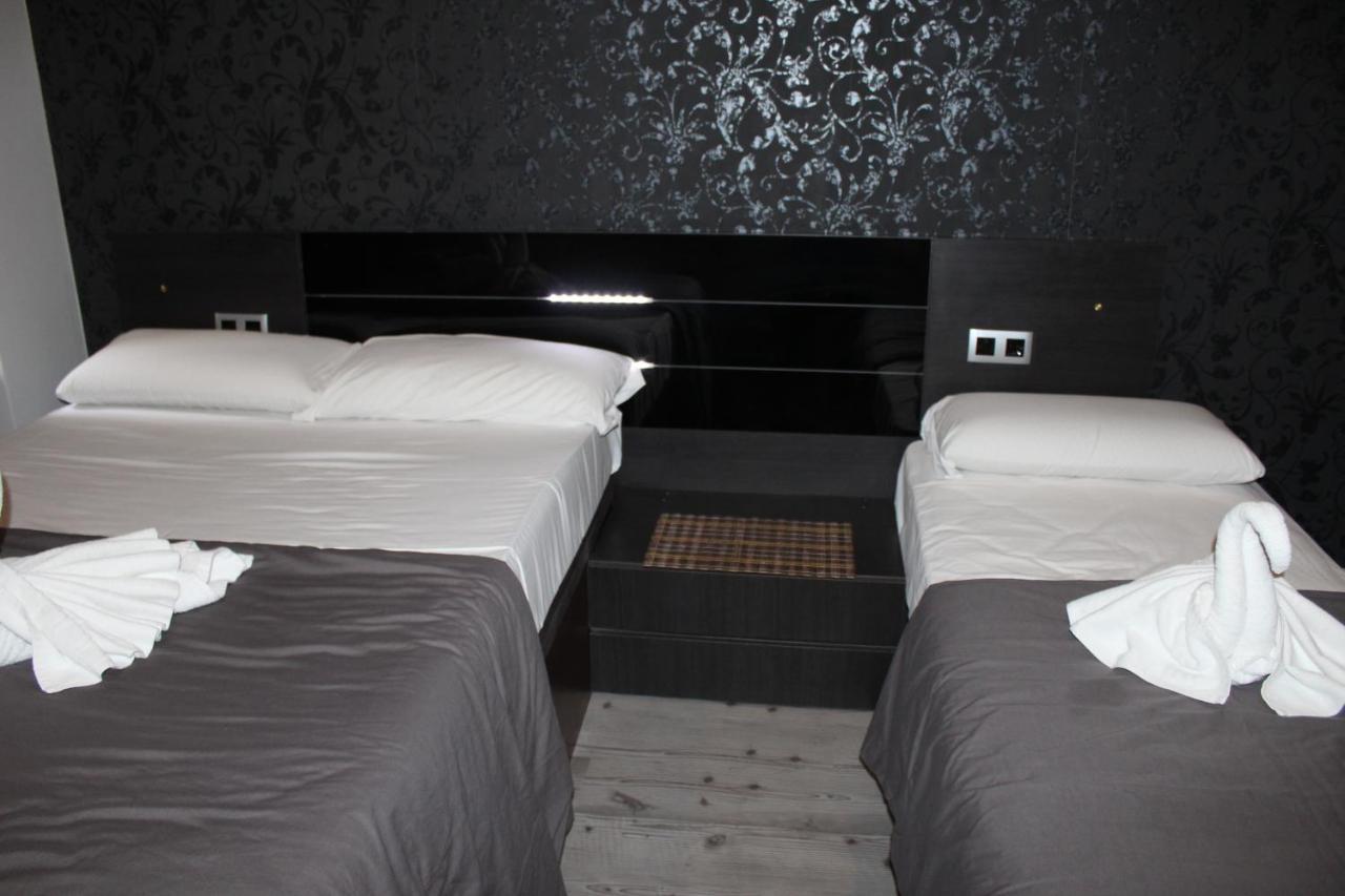 Bcn Condal Hostal Barcelone Extérieur photo