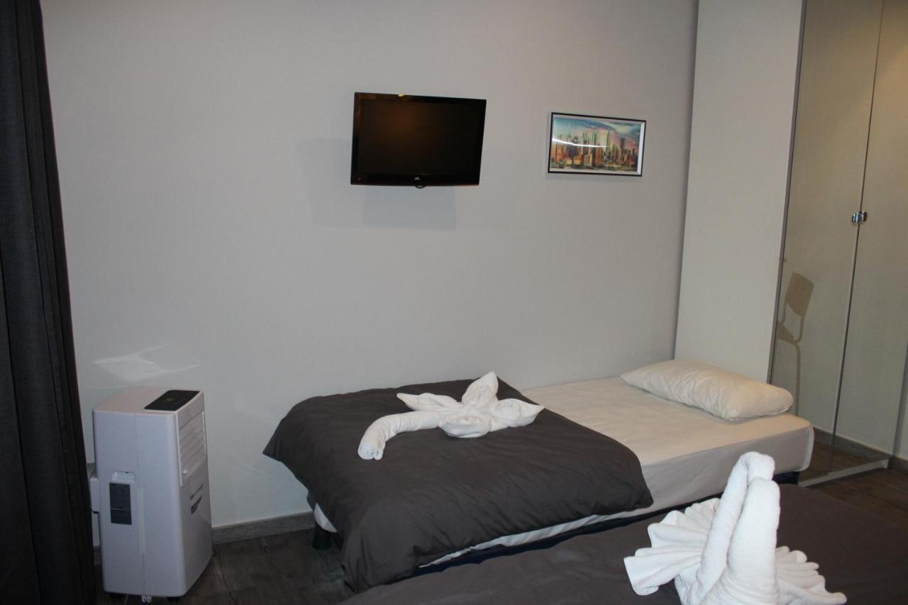 Bcn Condal Hostal Barcelone Extérieur photo